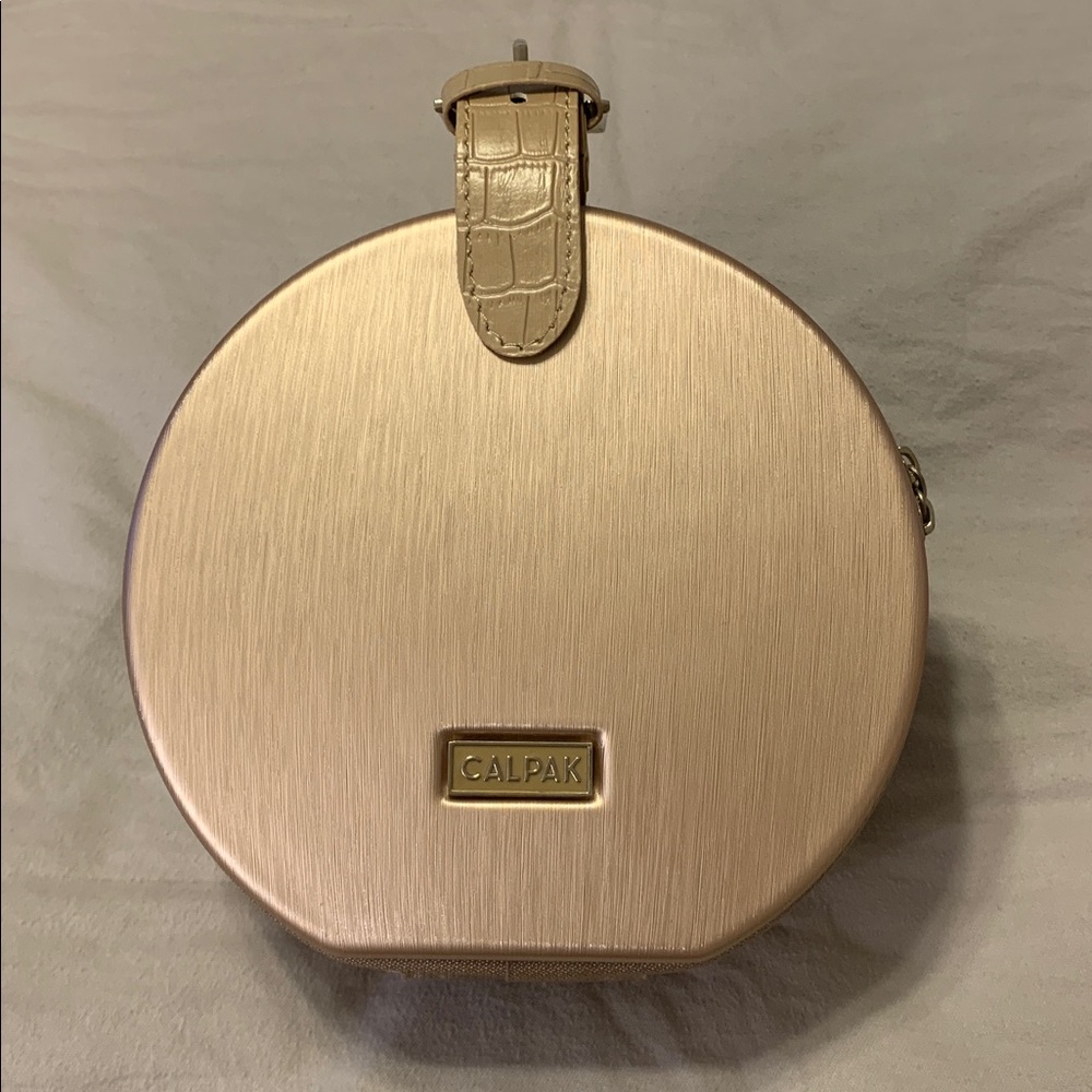 CALPAK Baye Mini Handcase Hat Box in Rose Gold - Picture 5 of 13